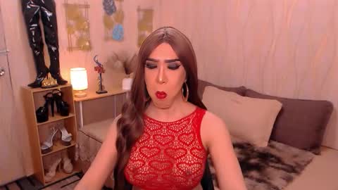 Snapshot of jenniegarcia chatting on September 9, 6:29 pm jenniegarcia online show from September 9, 6:29 pm