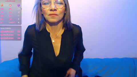 Snapshot of jennierosse chatting on January 27, 12:16 pm Jennie online show from January 27, 12:16 pm