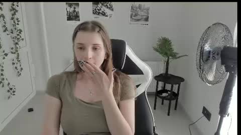 Karla online show from June 23, 1:20 pm