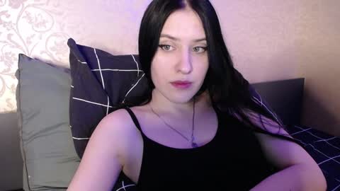 Snapshot of jennifeeeer chatting on January 7, 9:46 pm Helen online show from January 7, 9:46 pm