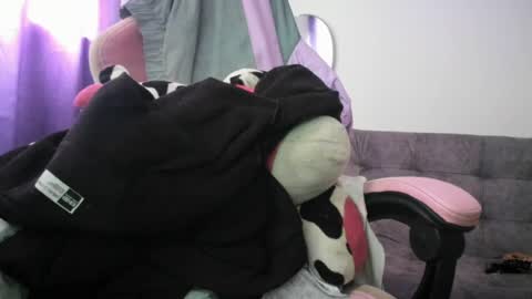 jennifer_bodyy0404 online show from July 31, 10:20 pm