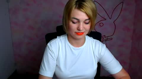 Snapshot of jennifer_cuttie chatting on July 7, 11:47 am Jennifer online show from July 7, 11:47 am