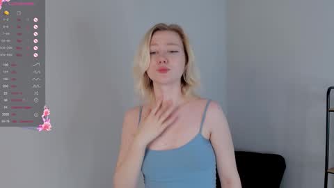 Snapshot of jennifer_mathis chatting on October 10, 8:08 pm jennifer_mathis online show from October 10, 8:08 pm