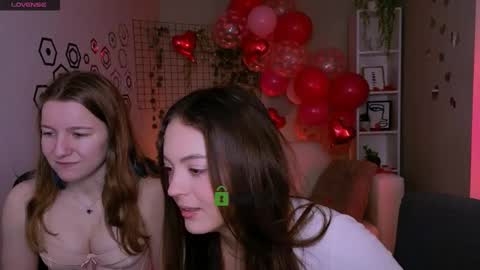 jennifer_sheil online show from February 10, 12:31 pm