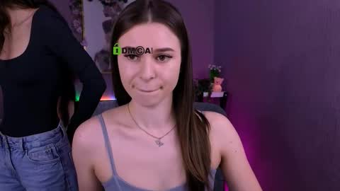 jennifer_sheil online show from February 17, 10:12 am