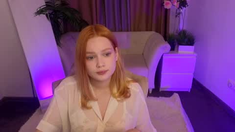 Jennifer online show from May 30, 11:29 am