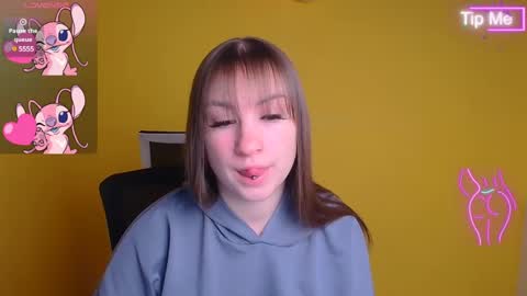 Jennifer online show from February 20, 6:39 am