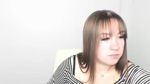 Jennifer online show from March 12, 6:40 am