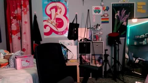 Snapshot of jennifergwen chatting on September 11, 3:39 am Jennifer Gwen online show from September 11, 3:39 am