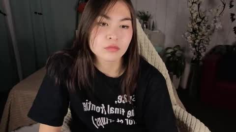 Snapshot of jennimurr chatting on October 28, 1:47 pm Jenni online show from October 28, 1:47 pm