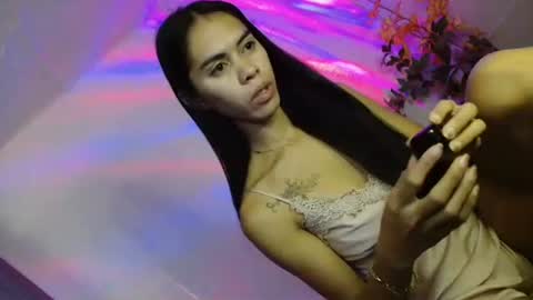 PRETTY JENNY online show from December 14, 8:13 pm