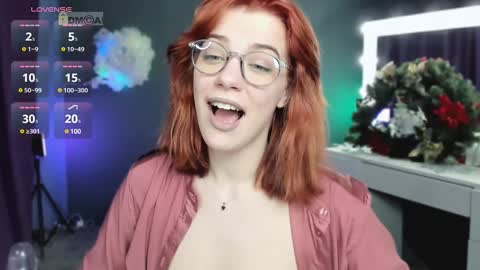 Snapshot of jenny__meow chatting on January 4, 4:11 pm YOUR BEST WAY TO HAVE FUN online show from January 4, 4:11 pm
