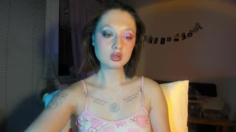 Jennifer Jenny Darling   online show from January 31, 7:11 pm