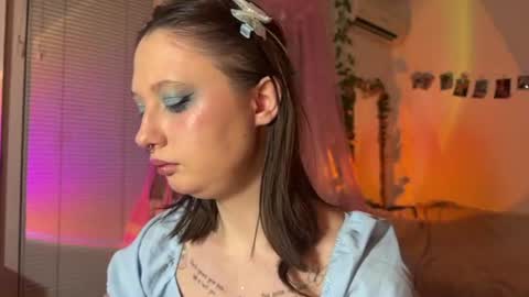 Snapshot of jenny_cox_love chatting on July 12, 7:05 pm Jennifer Jenny Darling online show from July 12, 7:05 pm
