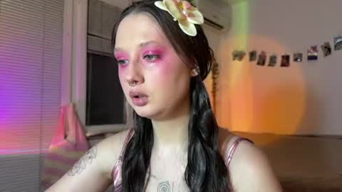Snapshot of jenny_cox_love chatting on August 2, 7:01 pm Jennifer Jenny Darling online show from August 2, 7:01 pm
