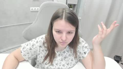Jenny online show from April 24, 9:23 am