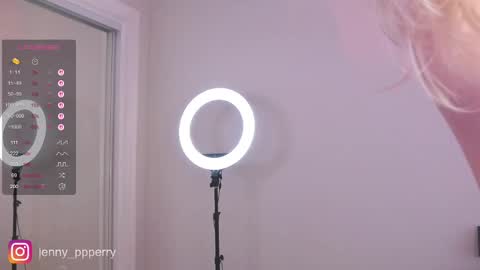 Snapshot of jenny_perry chatting on September 17, 10:44 pm Jenny Instagram jenny ppperry NEXT LIVE TUESDAY online show from September 17, 10:44 pm