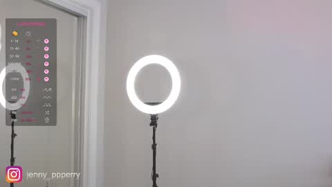 Snapshot of jenny_perry chatting on October 3, 10:29 pm Jenny Instagram jenny ppperry NEXT LIVE TUESDAY online show from October 3, 10:29 pm