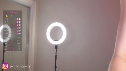 Snapshot of jenny_perry chatting on October 11, 12:54 am Jenny Instagram jenny ppperry NEXT LIVE TUESDAY online show from October 11, 12:54 am