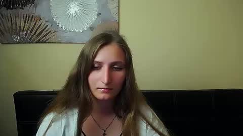 Snapshot of jenny_smille_ chatting on June 24, 6:01 am jenny_smille_ online show from June 24, 6:01 am