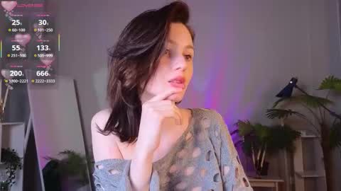 Snapshot of jennyfer_me chatting on November 27, 11:34 am jennyfer_me online show from November 27, 11:34 am