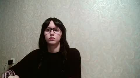 Snapshot of jennyolset chatting on June 24, 11:42 am JennyOlset online show from June 24, 11:42 am