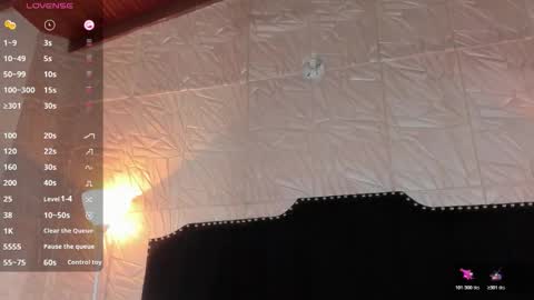 Snapshot of jennyrouse chatting on October 28, 11:14 am Jenny online show from October 28, 11:14 am