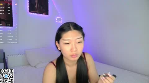 Snapshot of jennysilk chatting on May 30, 8:11 am Jenny online show from May 30, 8:11 am