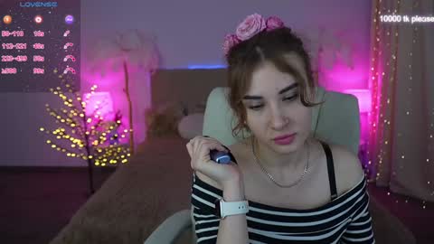 Snapshot of jennyyluv chatting on January 8, 6:52 am JENNY online show from January 8, 6:52 am