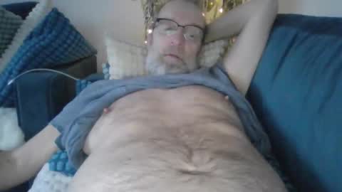 Snapshot of jens19651 chatting on December 14, 8:20 am jens19651 online show from December 14, 8:20 am