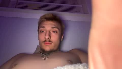 jerejb35 online show from March 29, 7:52 am