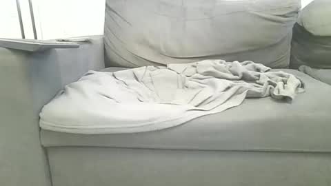 Snapshot of jerem02000 chatting on May 15, 5:47 am jeremy online show from May 15, 5:47 am