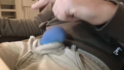 Machine  Sperme  online show from December 22, 7:42 pm