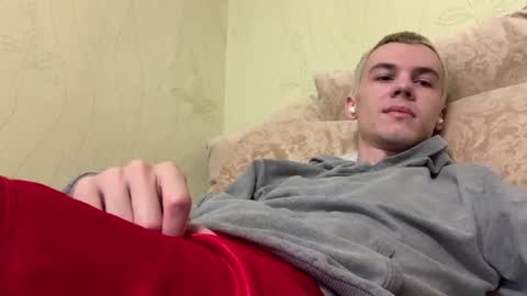 jeremy1scott online show from July 12, 5:20 am