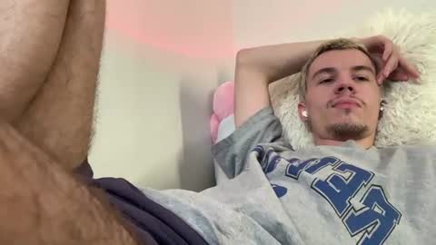 jeremy1scott online show from July 28, 11:17 am