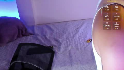 Snapshot of jeremygerard chatting on October 26, 5:52 pm Jeremy online show from October 26, 5:52 pm