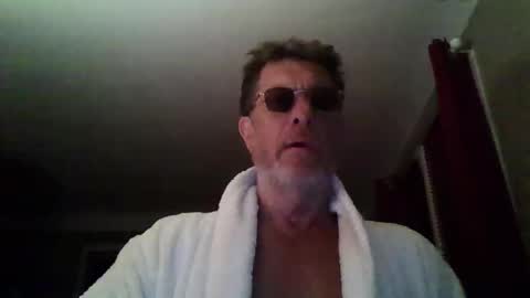 jerflor online show from May 7, 2:06 am