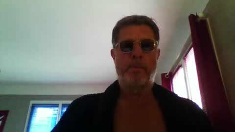 jerflor online show from June 2, 2:08 pm