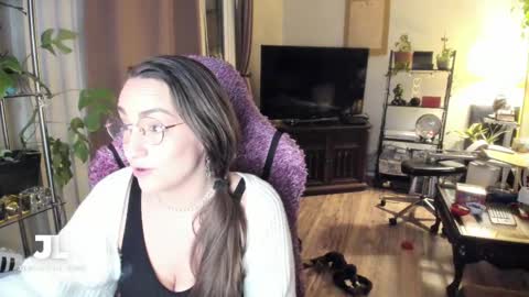 Snapshot of jerilynn chatting on February 25, 5:41 am Jeri Lynn online show from February 25, 5:41 am