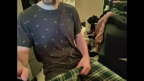 Snapshot of jerkmejake chatting on December 24, 3:26 pm jerkmejake online show from December 24, 3:26 pm