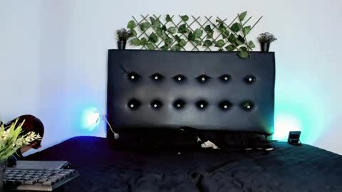 Snapshot of jero_tease_s7s chatting on May 10, 2:28 am Jeronimo online show from May 10, 2:28 am