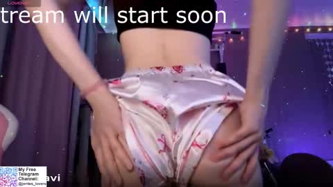 jerrienyhan online show from October 24, 1:18 pm