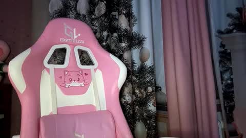 jerrienyhan online show from November 23, 1:44 pm