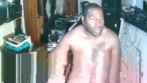 Snapshot of jerry0827 chatting on September 29, 9:47 am jerry johnson online show from September 29, 9:47 am