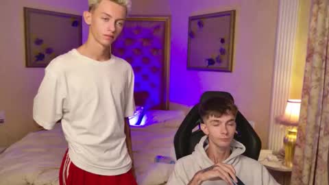 Jerry  online show from September 24, 6:33 pm