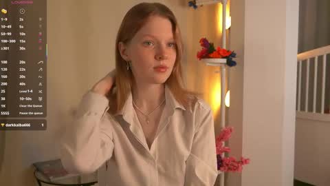 Molly online show from September 14, 3:33 pm