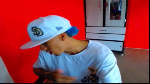 Snapshot of jersiherberth chatting on February 6, 8:23 pm jersiherberth online show from February 6, 8:23 pm