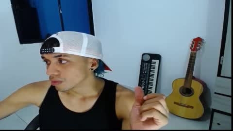 Snapshot of jersiherberth chatting on March 2, 6:36 am jersiherberth online show from March 2, 6:36 am