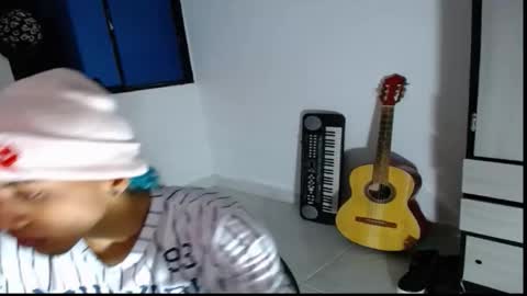 Snapshot of jersiherberth chatting on March 3, 1:12 am jersiherberth online show from March 3, 1:12 am