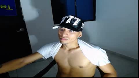 Snapshot of jersiherberth chatting on March 7, 10:40 pm jersiherberth online show from March 7, 10:40 pm